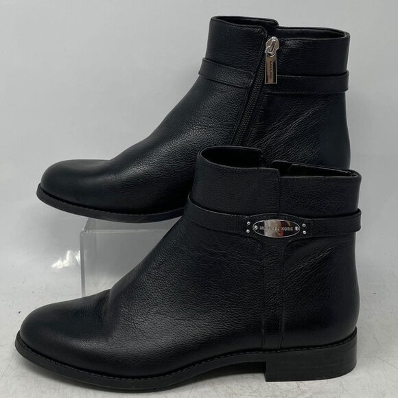 Michael Kors Womens Finley Black Leather Round Toe Ankle Boots Size 5M-NEW - Picture 1 of 2